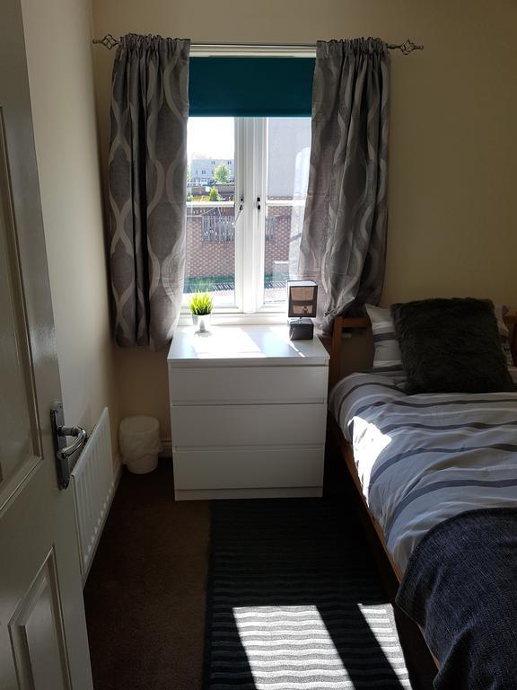 4 Bedroom Townhouse *