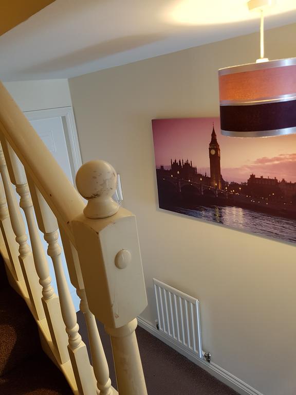 4 Bedroom Townhouse Apartment *